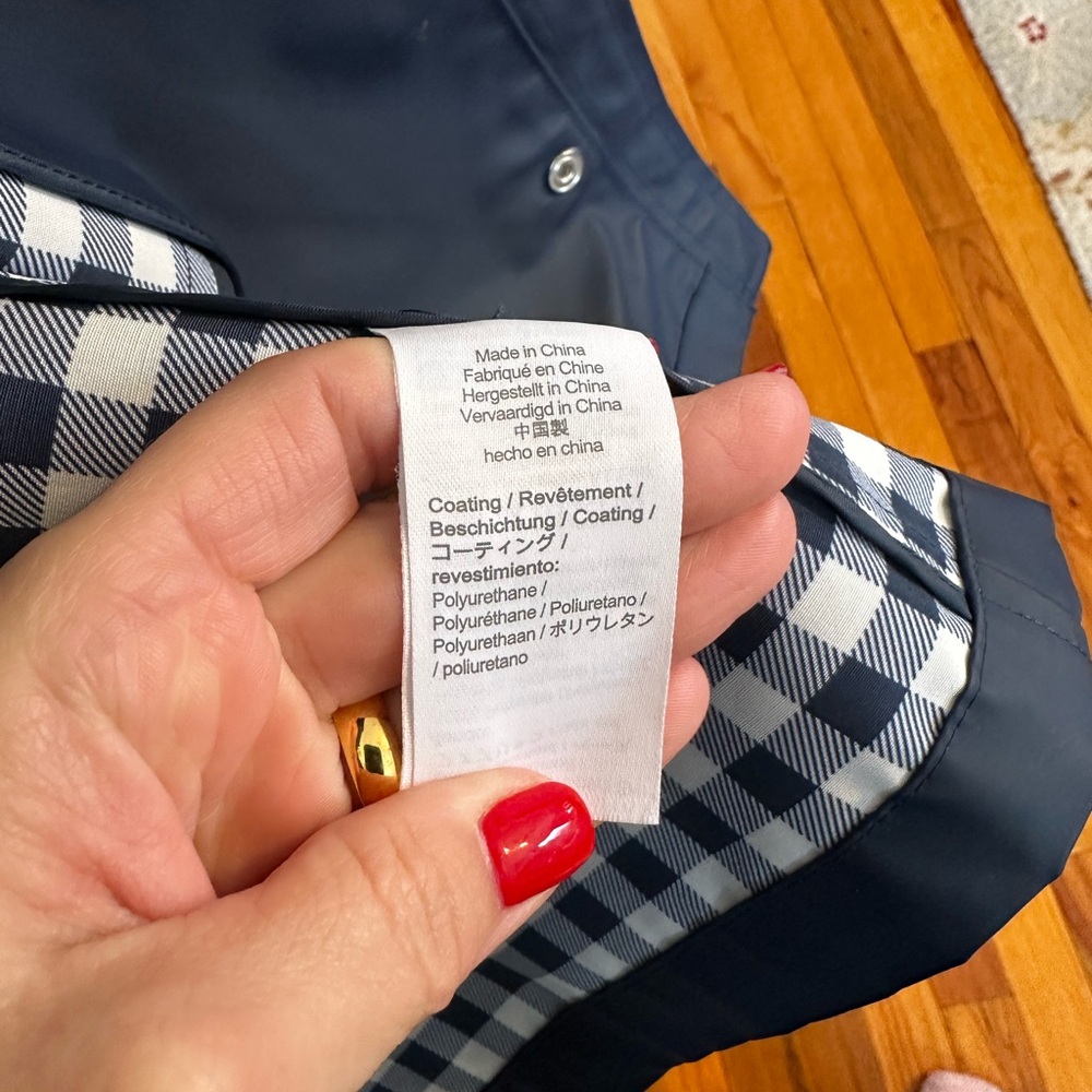😍 J. Crew Rain Jacket BOGO 😍 - Picture 4 of 9